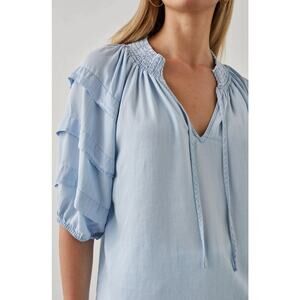 NWT Rails Womens Sz XS Womens Paris Light Blue Vintage Puff Sleeve Shirred Top
